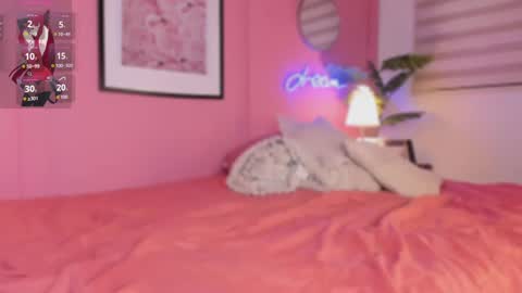 Snapshot of annia_dh chatting on September 12, 8:31 pm annia online show from September 12, 8:31 pm