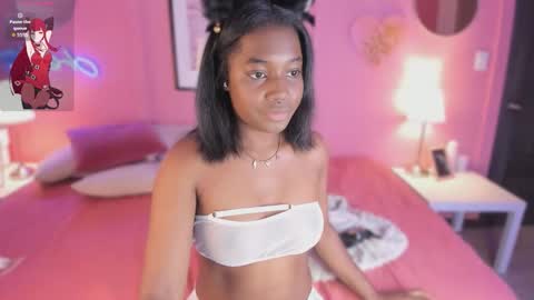 Snapshot of annia_dh chatting on September 15, 8:20 pm annia online show from September 15, 8:20 pm