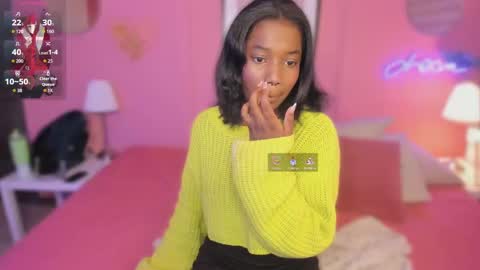 Snapshot of annia_dh chatting on September 18, 7:49 pm annia online show from September 18, 7:49 pm