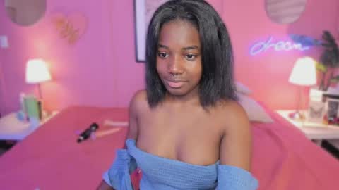 Snapshot of annia_dh chatting on September 26, 7:51 pm annia online show from September 26, 7:51 pm