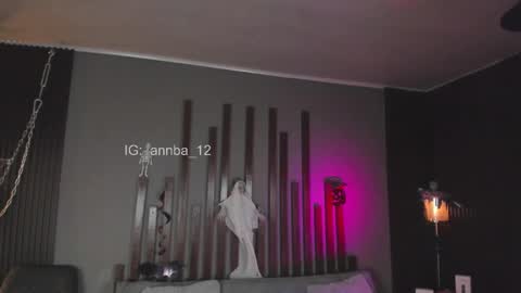 Snapshot of annie_barozzi chatting on October 27, 1:59 pm annie_barozzi online show from October 27, 1:59 pm