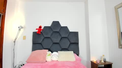 Annie online show from January 10, 5:34 pm