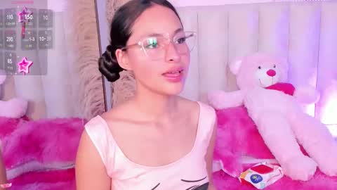   online show from October 15, 12:05 pm