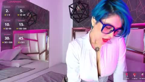 Annie  online show from October 20, 12:05 pm