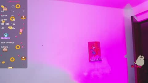 AnnieBlu3 online show from April 21, 10:10 am