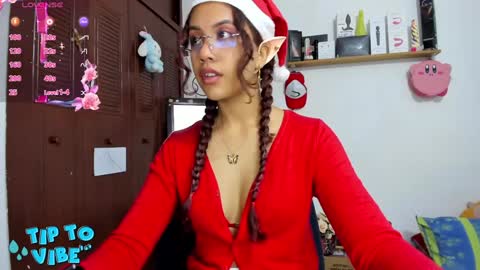 Snapshot of anniecottan chatting on December 11, 6:47 am Annie cottan online show from December 11, 6:47 am