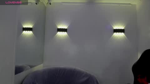 Annie Evans  online show from September 17, 2:19 pm