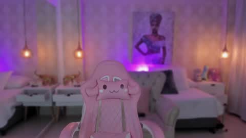 VIVIANNA online show from December 29, 6:45 am