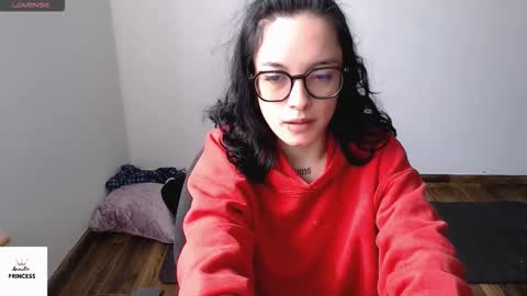 Snapshot of annittaprincess chatting on September 23, 2:09 pm Gaby 3 online show from September 23, 2:09 pm