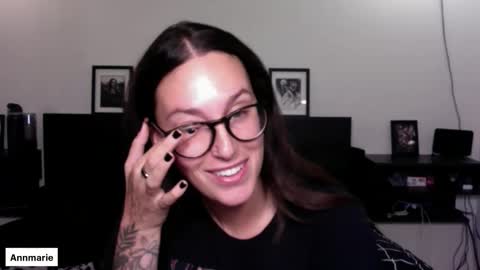 Snapshot of annmarieferrara chatting on October 27, 3:38 pm Ann online show from October 27, 3:38 pm