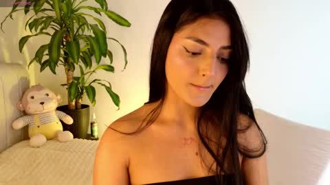 SOFIA INDEPENDENT MODEL online show from September 22, 2:24 am