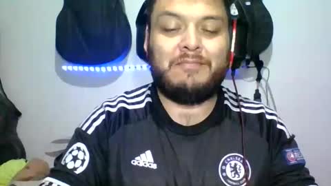 lion kennedy independent model moderator online show from November 14, 6:23 am