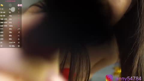 Snapshot of anny54784 chatting on December 26, 1:10 pm anny54784 online show from December 26, 1:10 pm