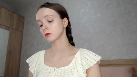 Snapshot of anny_meow chatting on November 5, 12:32 am Ann My current schedule is below online show from November 5, 12:32 am