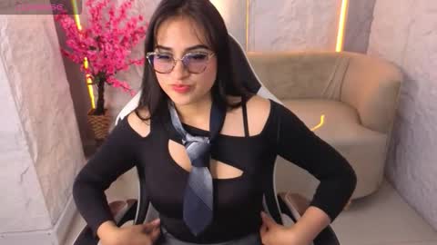 Live 1500am 2100pm COLOMBIAN HOUR online show from November 20, 8:08 pm