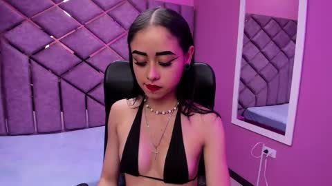Anny online show from October 17, 4:09 pm