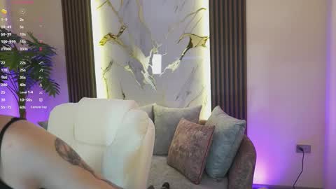 Ana online show from September 12, 11:43 am