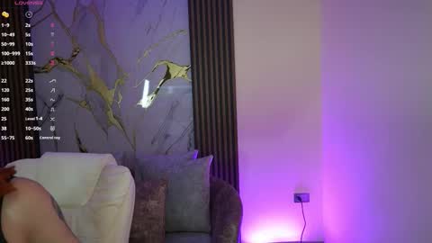 Ana online show from September 29, 11:37 am