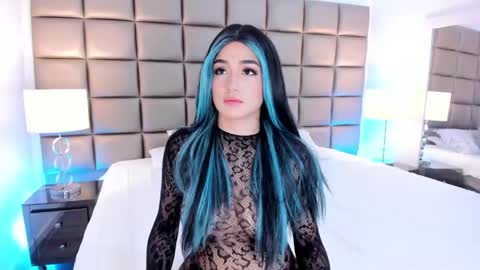    online show from February 28, 9:55 pm