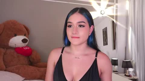    online show from November 5, 2:33 am