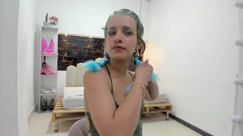 Snapshot of annyrosee chatting on September 17, 8:10 pm Anny online show from September 17, 8:10 pm