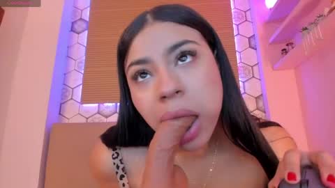 Snapshot of annytorres chatting on April 25, 12:41 pm Gaby online show from April 25, 12:41 pm