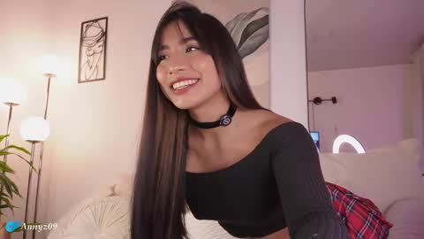 Snapshot of annyz09 chatting on January 13, 7:57 am Annyz online show from January 13, 7:57 am