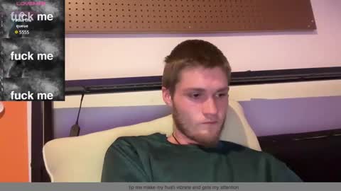 Snapshot of anomalies_ig chatting on December 26, 11:35 pm anomalies_ig online show from December 26, 11:35 pm