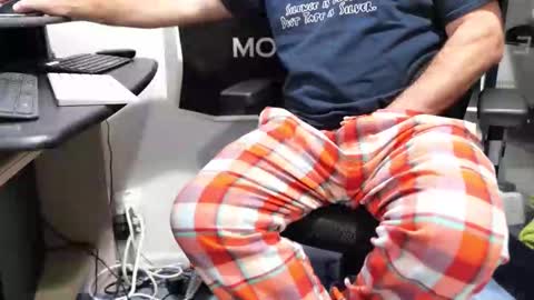 Snapshot of anonycock7 chatting on October 31, 1:45 pm D online show from October 31, 1:45 pm