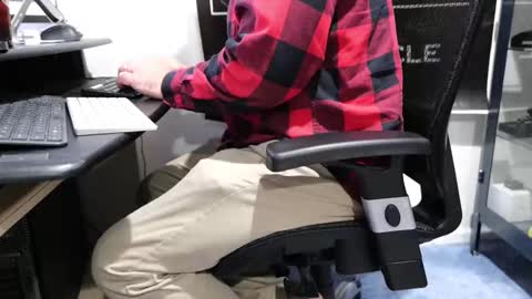 Snapshot of anonycock7 chatting on November 17, 2:34 pm D online show from November 17, 2:34 pm