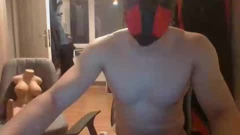 Snapshot of anonymousguy68_cam chatting on November 1, 11:07 pm Anonymousguy online show from November 1, 11:07 pm