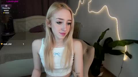 Anora online show from February 11, 7:30 pm