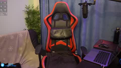 Anthony Buitrago Independent model online show from February 18, 12:37 am