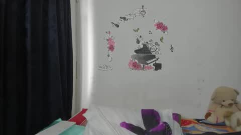 Snapshot of anthonela_mature_ chatting on November 18, 6:12 pm anthonela_mature_ online show from November 18, 6:12 pm