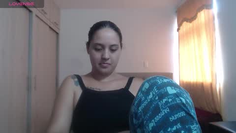 Snapshot of anthonela_queen chatting on September 25, 5:49 pm Anthonela Queen online show from September 25, 5:49 pm