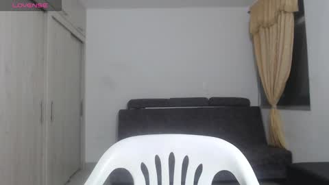 Snapshot of anthonela_queen chatting on November 13, 1:04 am Anthonela Queen online show from November 13, 1:04 am