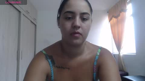 Snapshot of anthonela_queen chatting on November 16, 3:39 pm Anthonela Queen online show from November 16, 3:39 pm