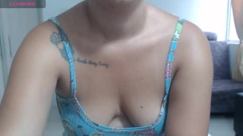 Snapshot of anthonela_queen chatting on November 27, 12:29 pm Anthonela Queen online show from November 27, 12:29 pm