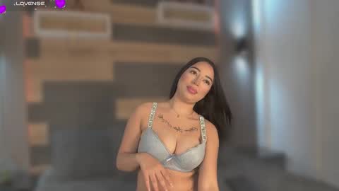 Snapshot of anthonellasweet_ chatting on November 11, 11:32 am Anthonella Sweet online show from November 11, 11:32 am