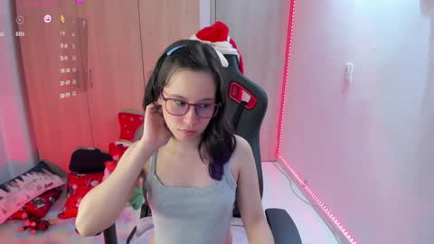 Snapshot of anto_sweet18 chatting on December 19, 6:01 am My birthday is on december 2nd surprise me with a gift from my amazonlist online show from December 19, 6:01 am