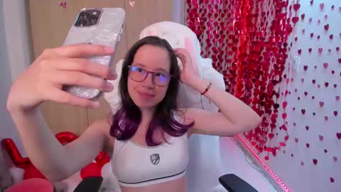 Snapshot of anto_sweet18 chatting on February 16, 2:32 pm My birthday is on december 2nd surprise me with a gift from my amazonlist online show from February 16, 2:32 pm