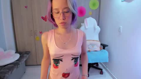 Snapshot of anto_sweet18 chatting on September 15, 10:10 pm My birthday is on december 2nd surprise me with a gift from my amazonlist online show from September 15, 10:10 pm