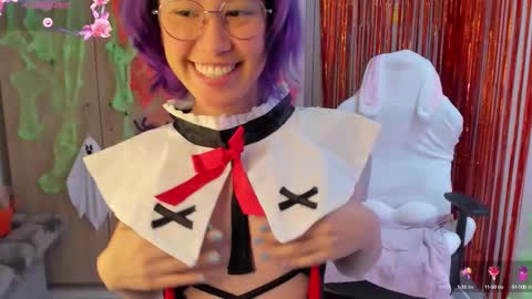 Snapshot of anto_sweet18 chatting on October 11, 11:25 pm My birthday is on december 2nd surprise me with a gift from my amazonlist online show from October 11, 11:25 pm