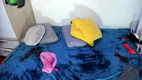 Snapshot of antofoxwbc chatting on February 3, 1:52 am Anto online show from February 3, 1:52 am