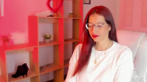 Snapshot of antoneella__ chatting on October 16, 12:39 pm Antonella online show from October 16, 12:39 pm