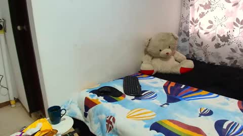 Snapshot of antonella0769 chatting on January 21, 11:56 am ANTONELLA WILLIAM INDEPENDIENTE online show from January 21, 11:56 am