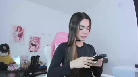 Snapshot of antonella_28_ chatting on October 3, 8:39 pm Antonella online show from October 3, 8:39 pm