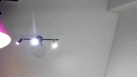 Snapshot of antonella__rouse chatting on January 23, 12:04 am Antonella online show from January 23, 12:04 am