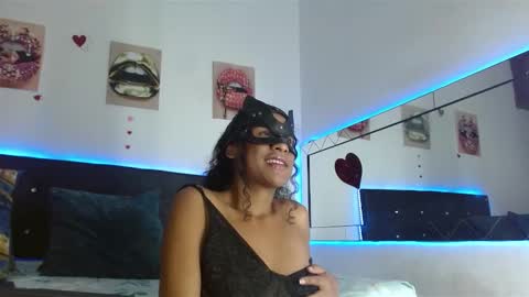 Snapshot of antonella_pink2 chatting on November 20, 3:34 pm antonella online show from November 20, 3:34 pm