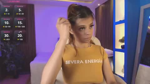 Snapshot of antonellagarcia0 chatting on November 19, 3:28 am Antonella online show from November 19, 3:28 am